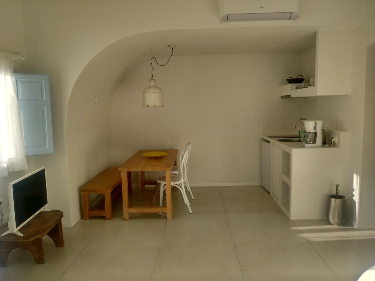 אויה Sol-Mate Suites מראה חיצוני תמונה