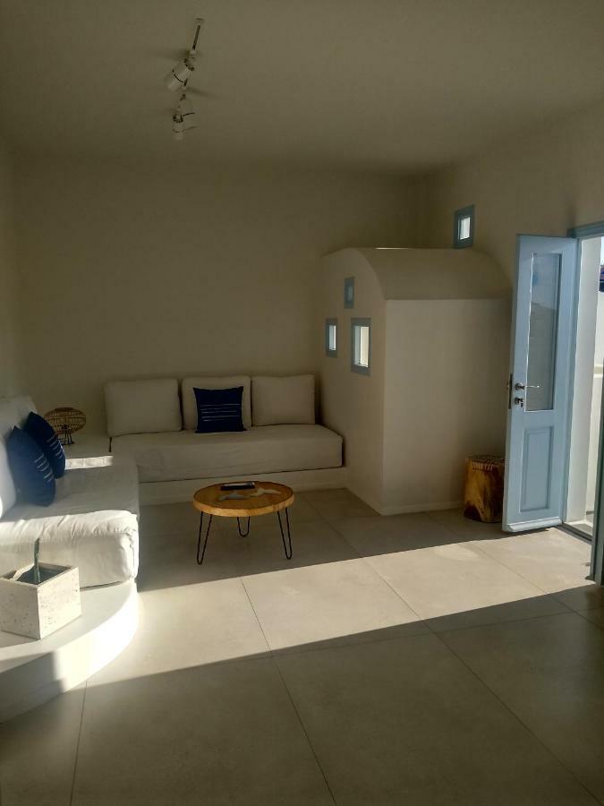אויה Sol-Mate Suites מראה חיצוני תמונה