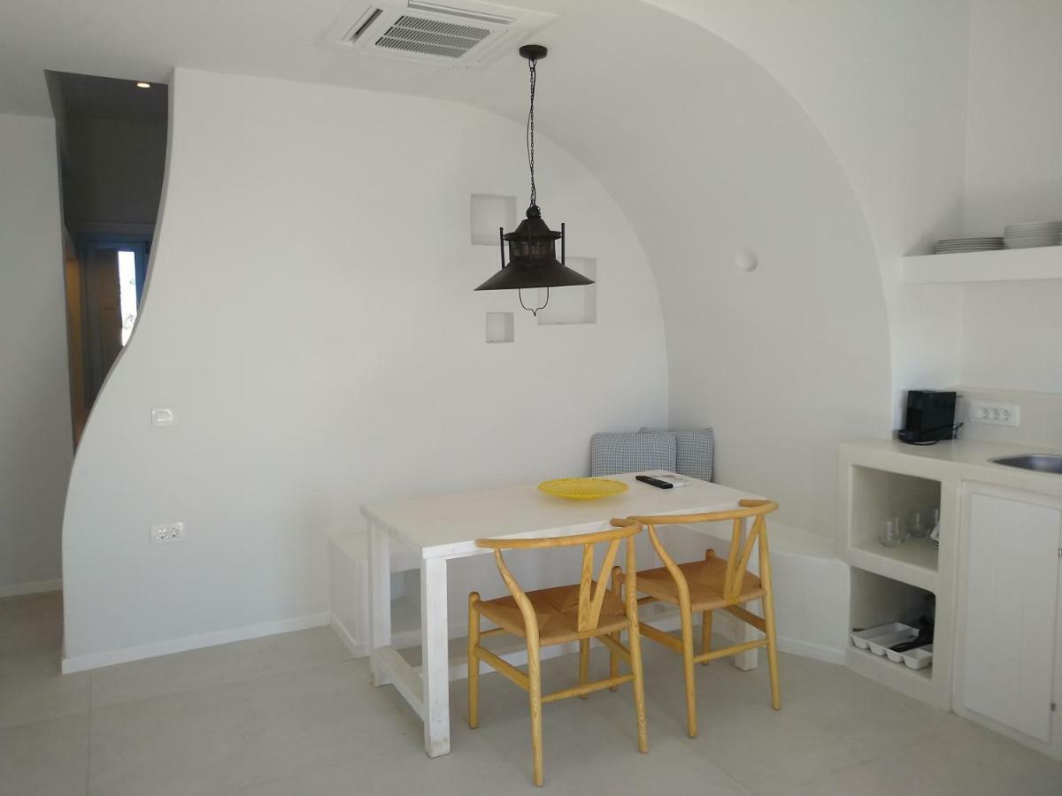 אויה Sol-Mate Suites מראה חיצוני תמונה