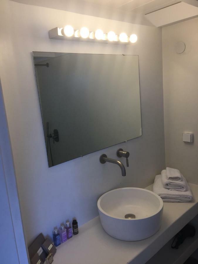אויה Sol-Mate Suites מראה חיצוני תמונה