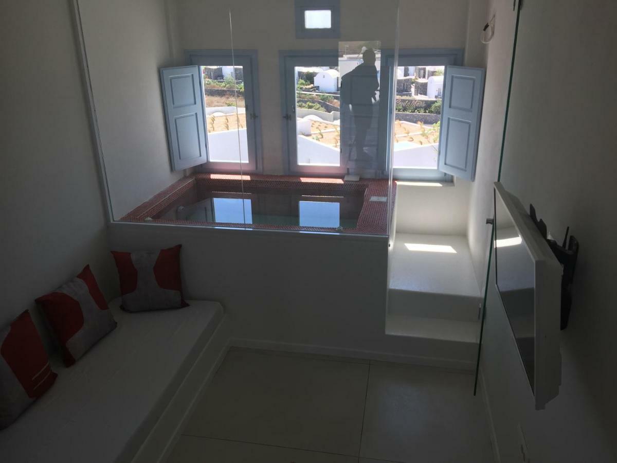 אויה Sol-Mate Suites מראה חיצוני תמונה